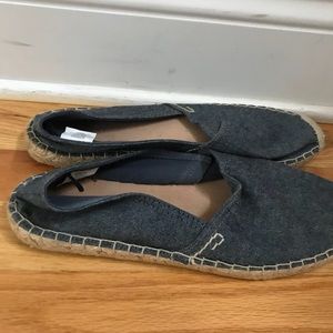 Old Navy denim espadrilles size 9